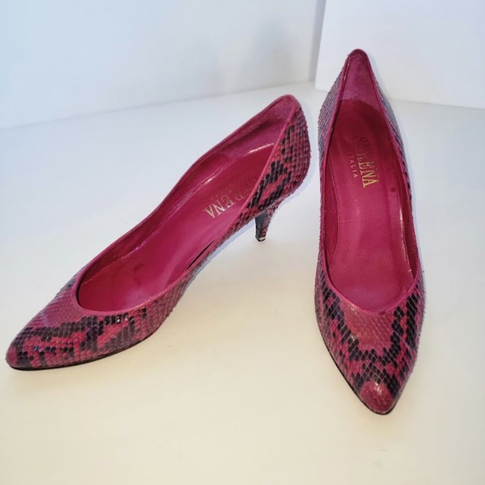 Serena Pumps Heels Size 9 snake skin print Pink and Black